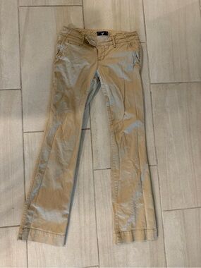 American Eagle Outfitters Straight-Leg Khaki Jeans - Tan